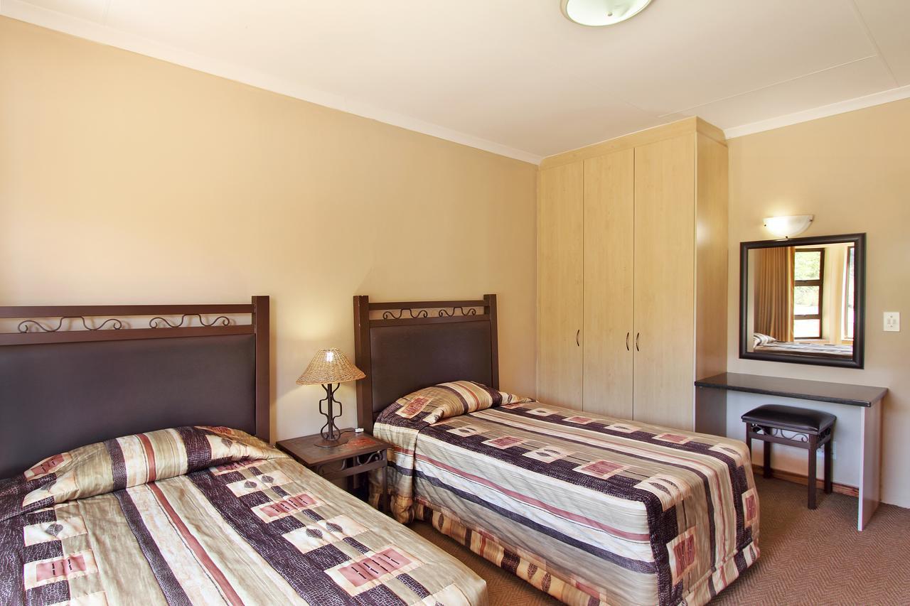 Monateng Safari Lodge Wallmannstal Exterior photo