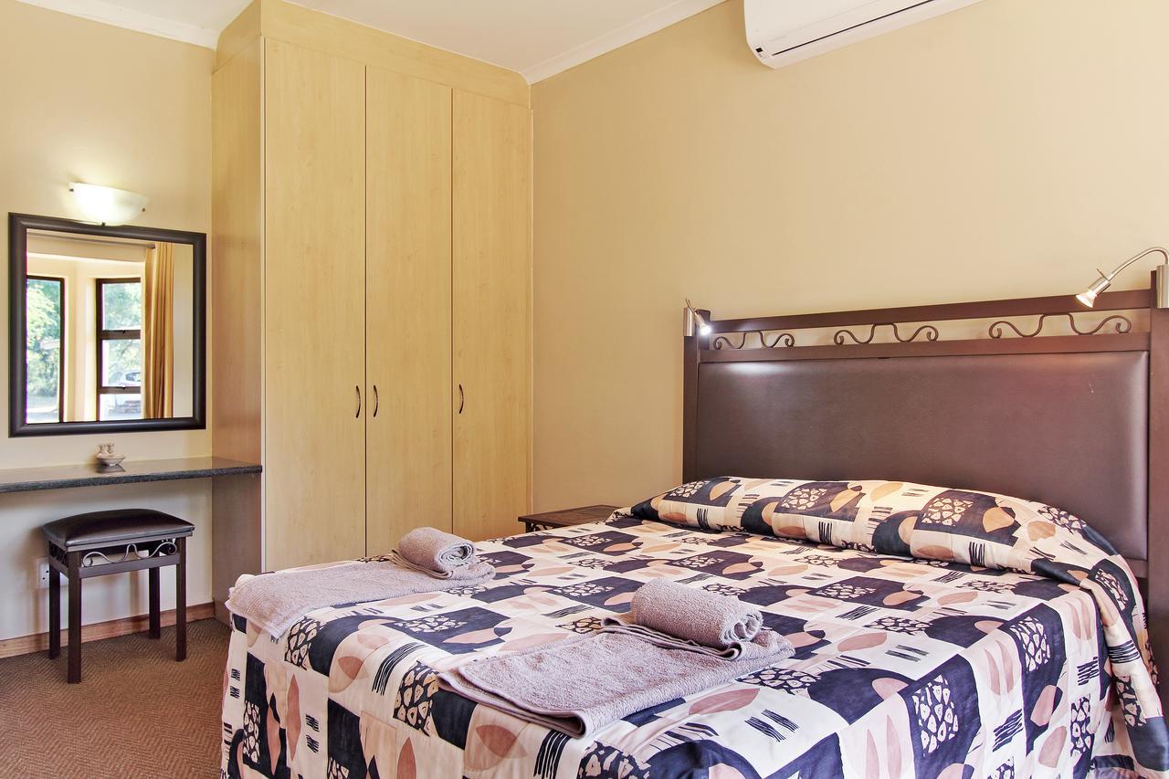 Monateng Safari Lodge Wallmannstal Exterior photo