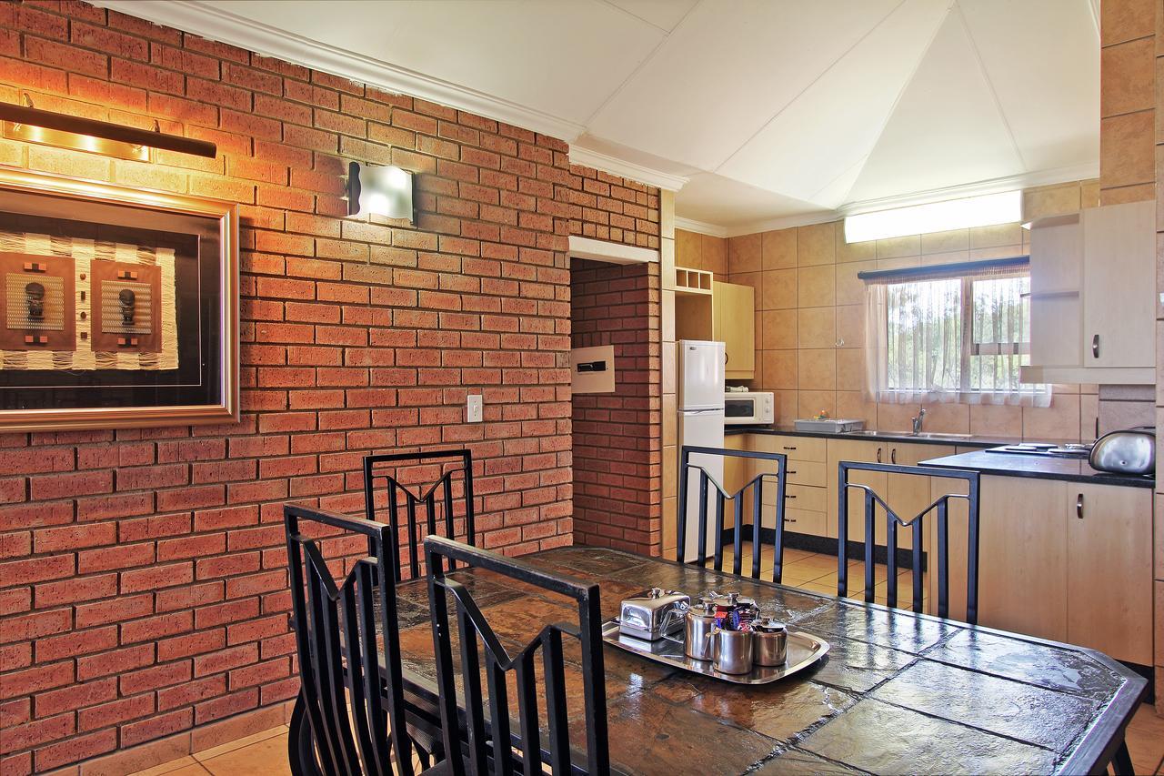 Monateng Safari Lodge Wallmannstal Exterior photo